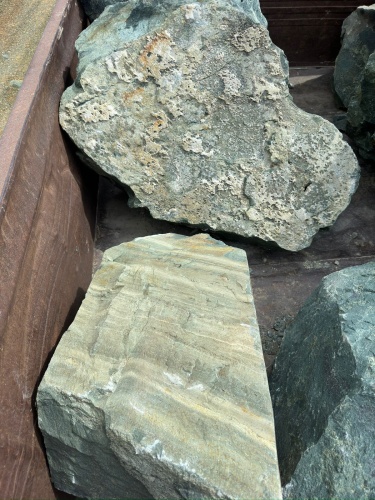 Ландшафтные глыбы зелёные 200-500 килограмм купить в Златоусте