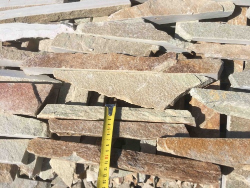 Горбушка златолит золотистый для облицовки купить в Златоусте