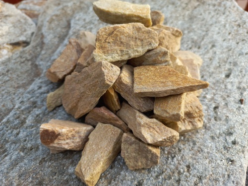 Златолит жёлтый декоративная каменная крошка купить в Златоусте