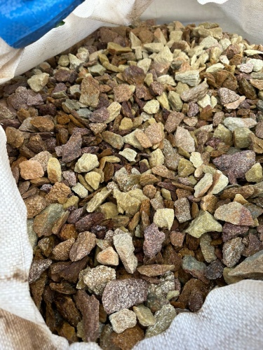 Златолит персиковый декоративная каменная крошка купить в Златоусте