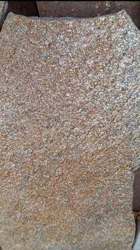 Плитняк златолит серебристый для цоколя, отмостки купить в Златоусте