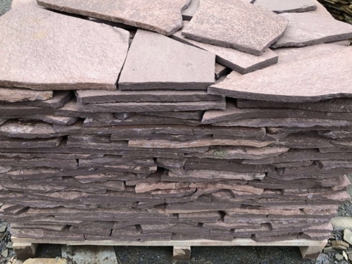 Плитняк лемезит бордовый для облицовки цоколя 20-25 мм  купить в Златоусте