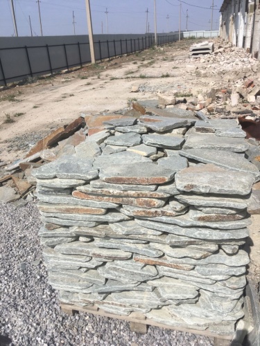 Златолит серебристый галтованный для лестниц купить в Златоусте