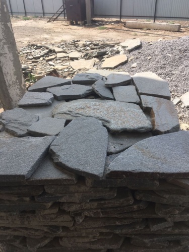 Златолит серебристый галтованный для лестниц купить в Златоусте